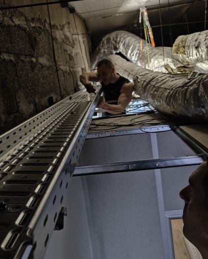 Installation de réseaux informatique pour particulié et entreprise avec OGRS fibre et réseaux à Toulon, Marseille, Nice 2 Installation de réseaux informatique pour particulié et entreprise avec OGRS fibre et réseaux à Toulon, Marseille, Nice 2