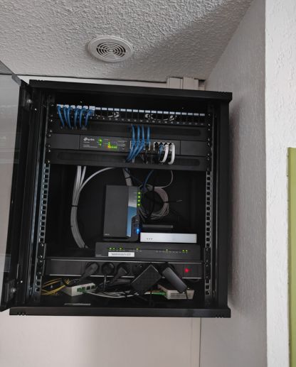 dépannage de réseaux pour réseaux informatique pour particulié et entreprise avec OGRS fibre et réseaux à Toulon, Marseille, Nice 2