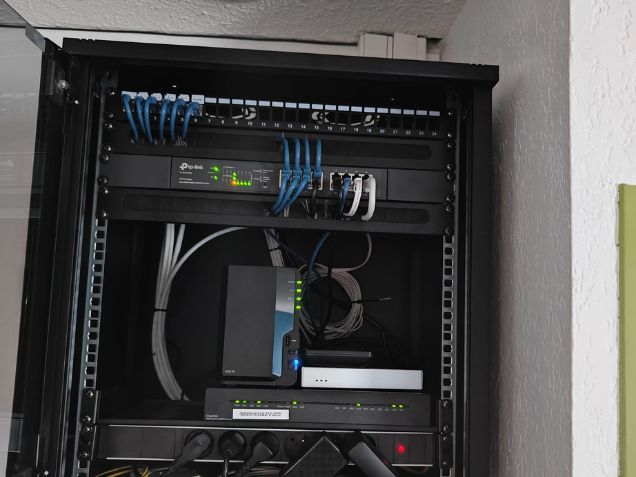 Réseaux informatique sur toulon avec OGRS réseau entreprise de télécommunication